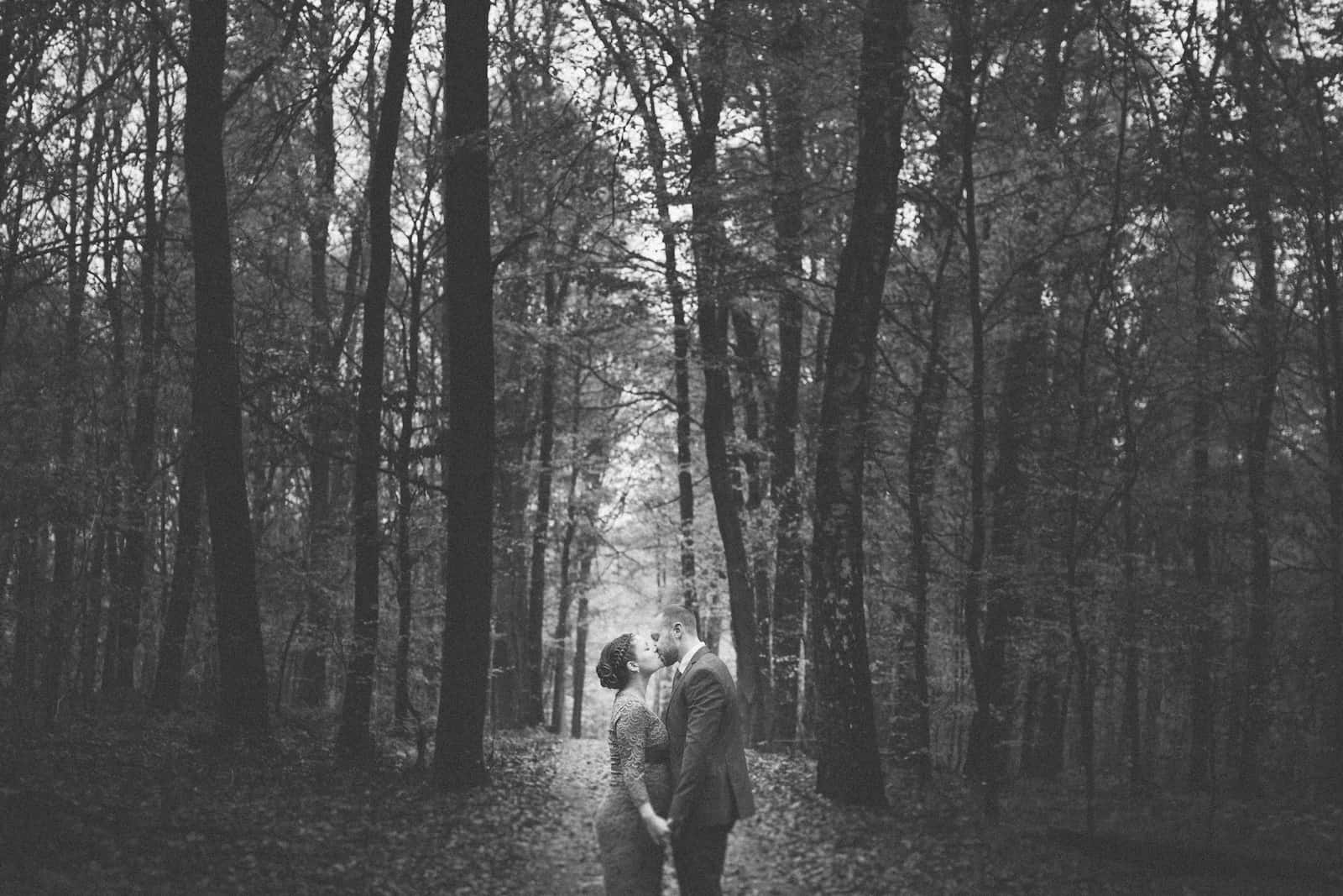 Romantische Standesamt Fotografie in Erlenbach im Wald