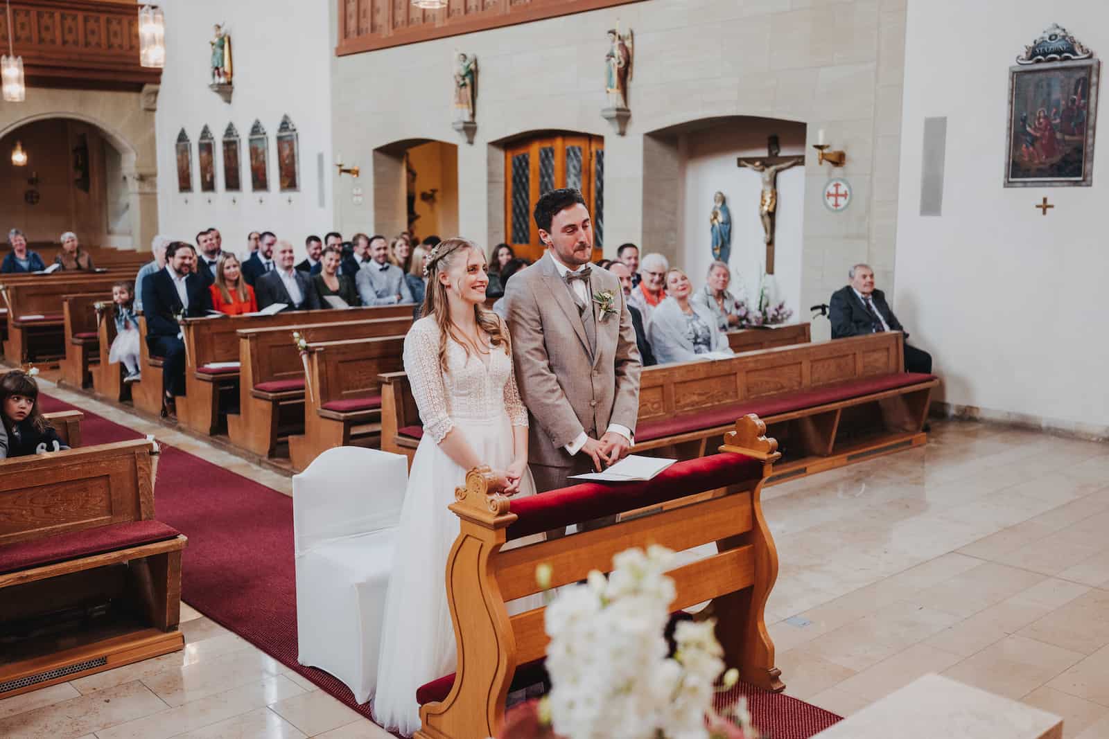 Hochzeitsreportage im Standesamt Langenbeutingen, fotografiert vom Hochzeitsfotografen Niklas Hesser.