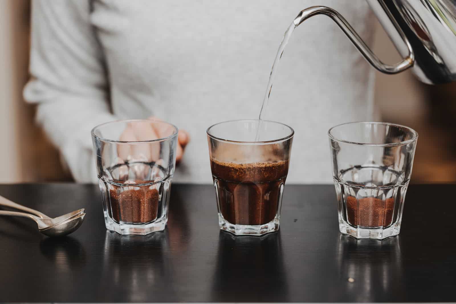 Professionelle Eventfotografie in Heilbronn: Kaffeezubereitung in einem Unternehmen