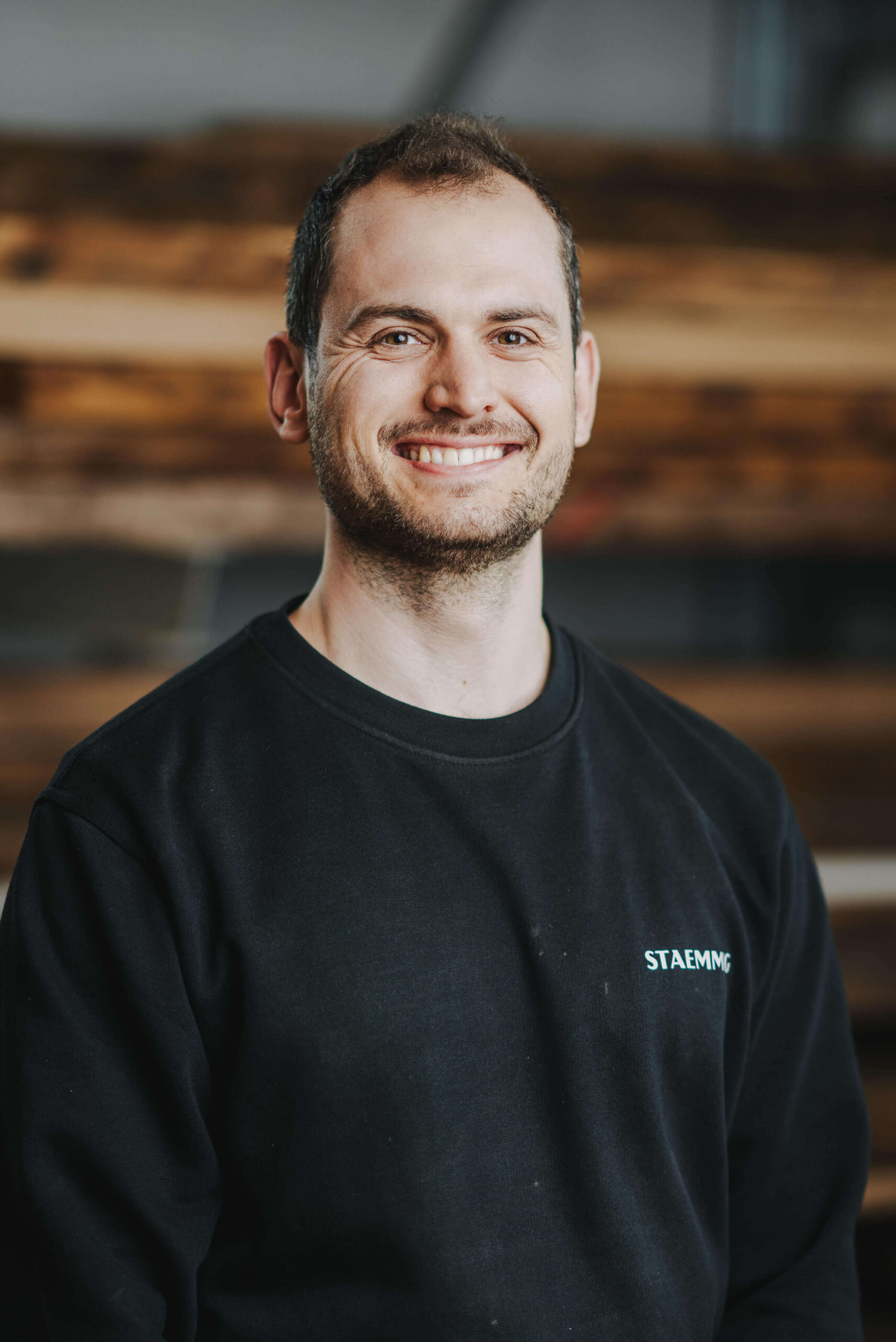 Businessportrait eines Mannes in Obersulm, aufgenommen vom Eventfotografen Niklas Hesser.